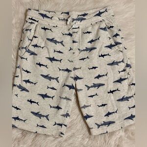 Old Navy - Shark Print Shorts in Cream and Blue Jersey Shorts Boys Size XL 14-16